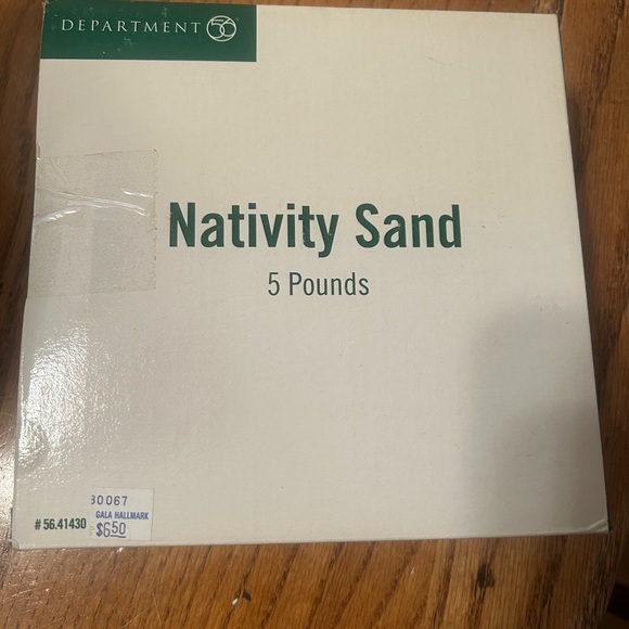 Department 56 Little Town of Bethlehem Nativity Set includes all pictured. - Picture 8 of 8